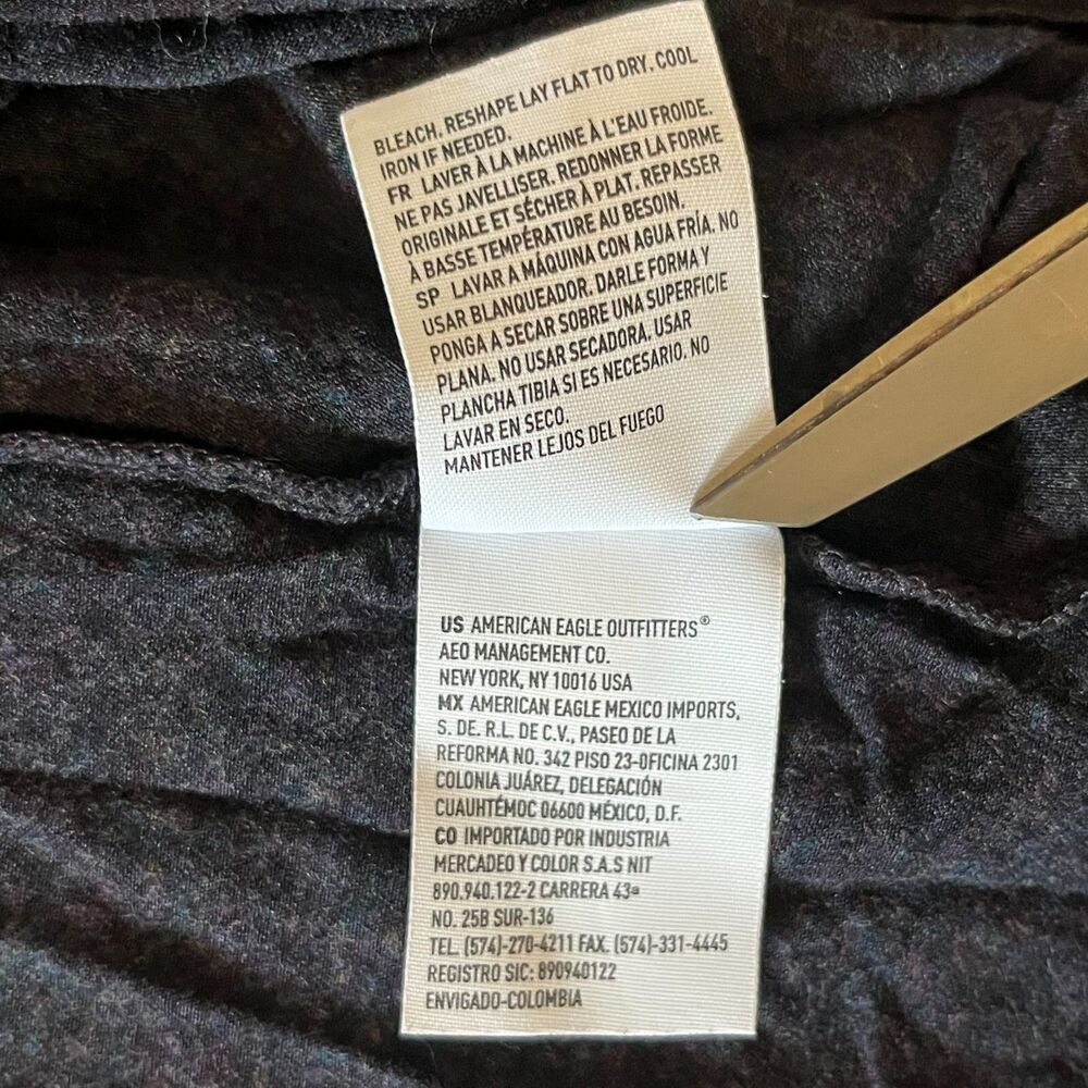 American Eagle Soft & Sexy Mock Turtleneck Women’s S Lightweight Stretch LS Top - Picture 5 of 6